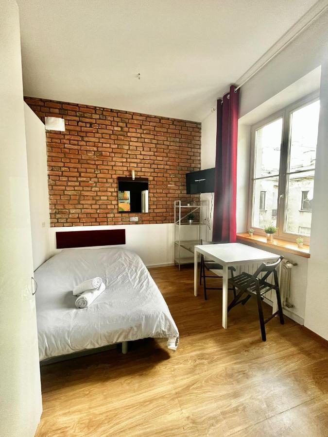 Bezagenta Rooms Centrum 바르샤바 외부 사진