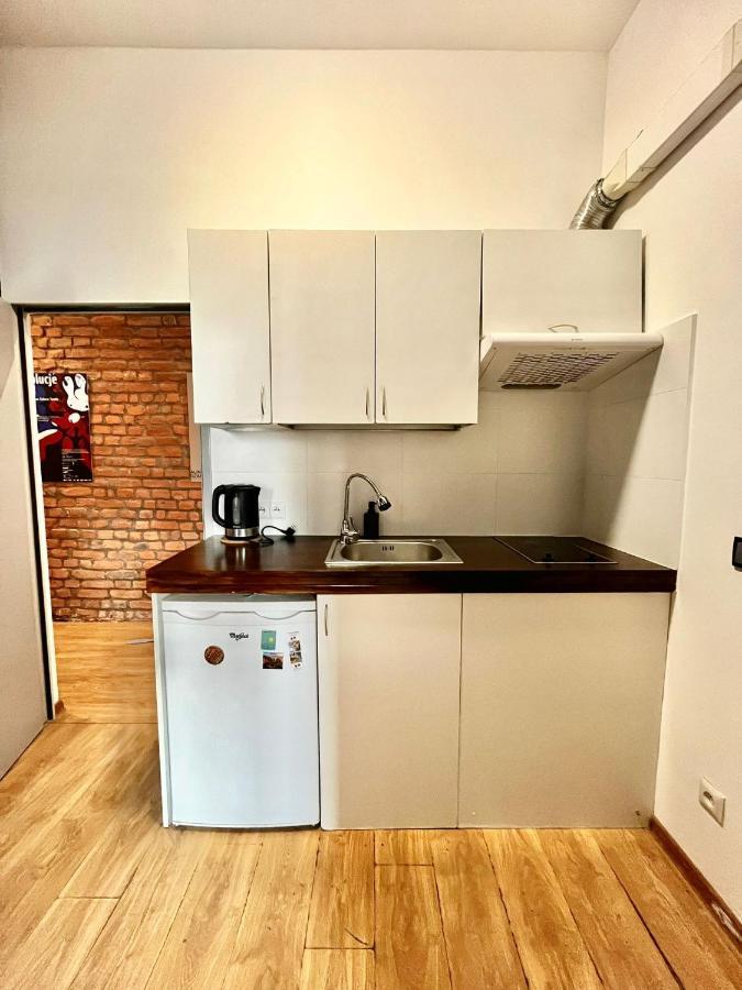 Bezagenta Rooms Centrum 바르샤바 외부 사진