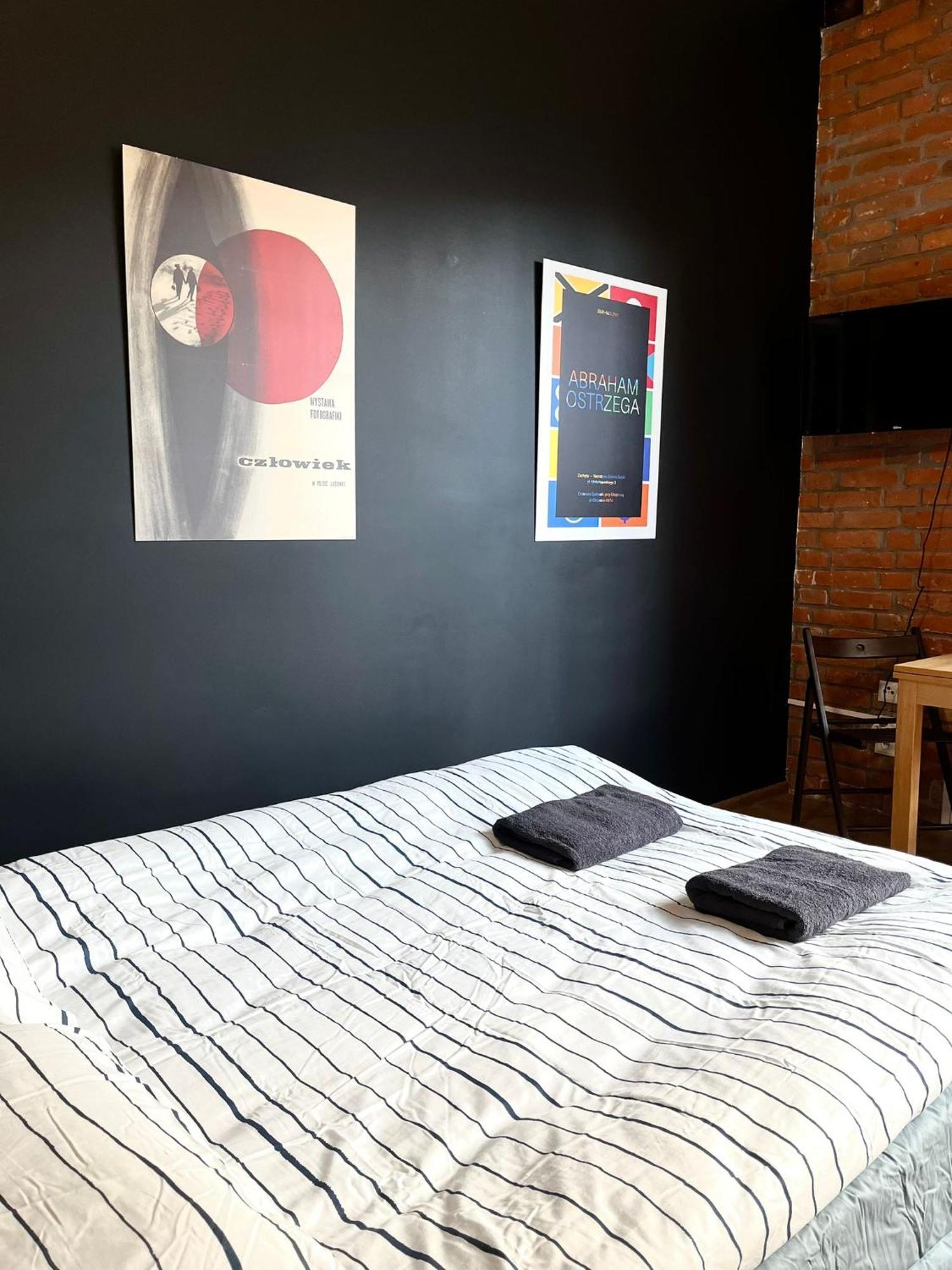 Bezagenta Rooms Centrum 바르샤바 객실 사진