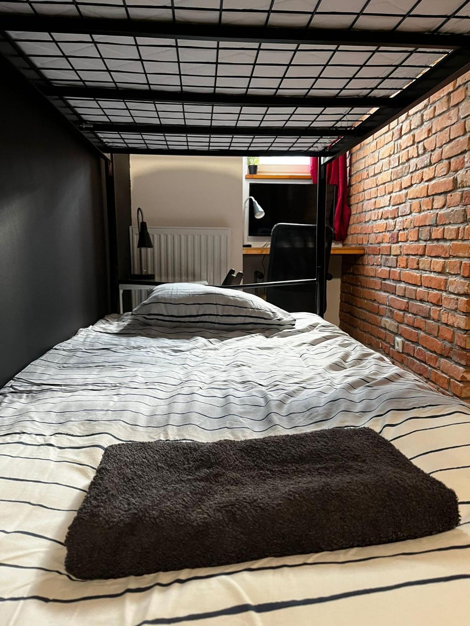 Bezagenta Rooms Centrum 바르샤바 객실 사진